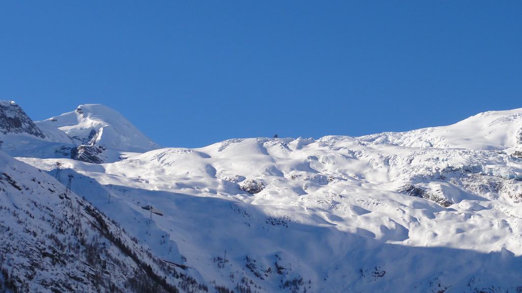 Haus Holiday Saas Fee Chambre photo